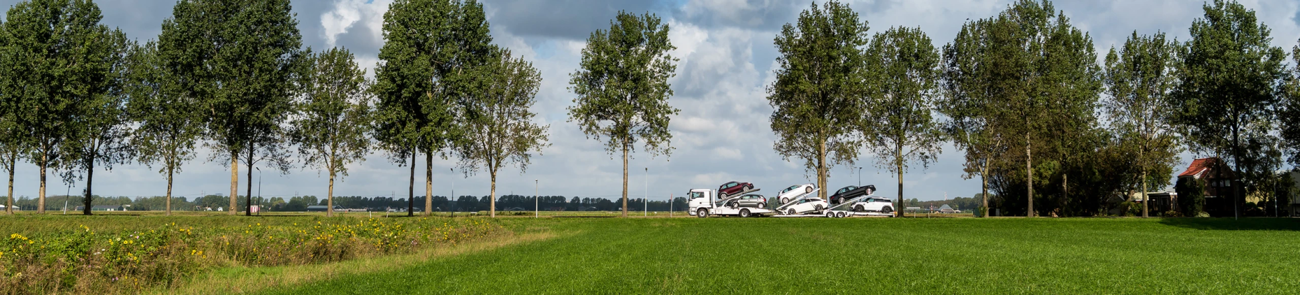 Wij brengen uw voertuig veilig en snel van A naar B. 
